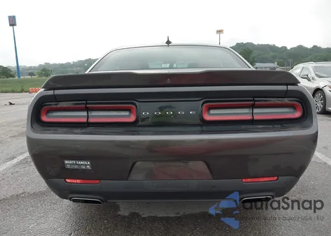 2016 Dodge Challenger Sxt Plus z USA, uszkodzony, nr VIN 2C3CDZAG2GH169044